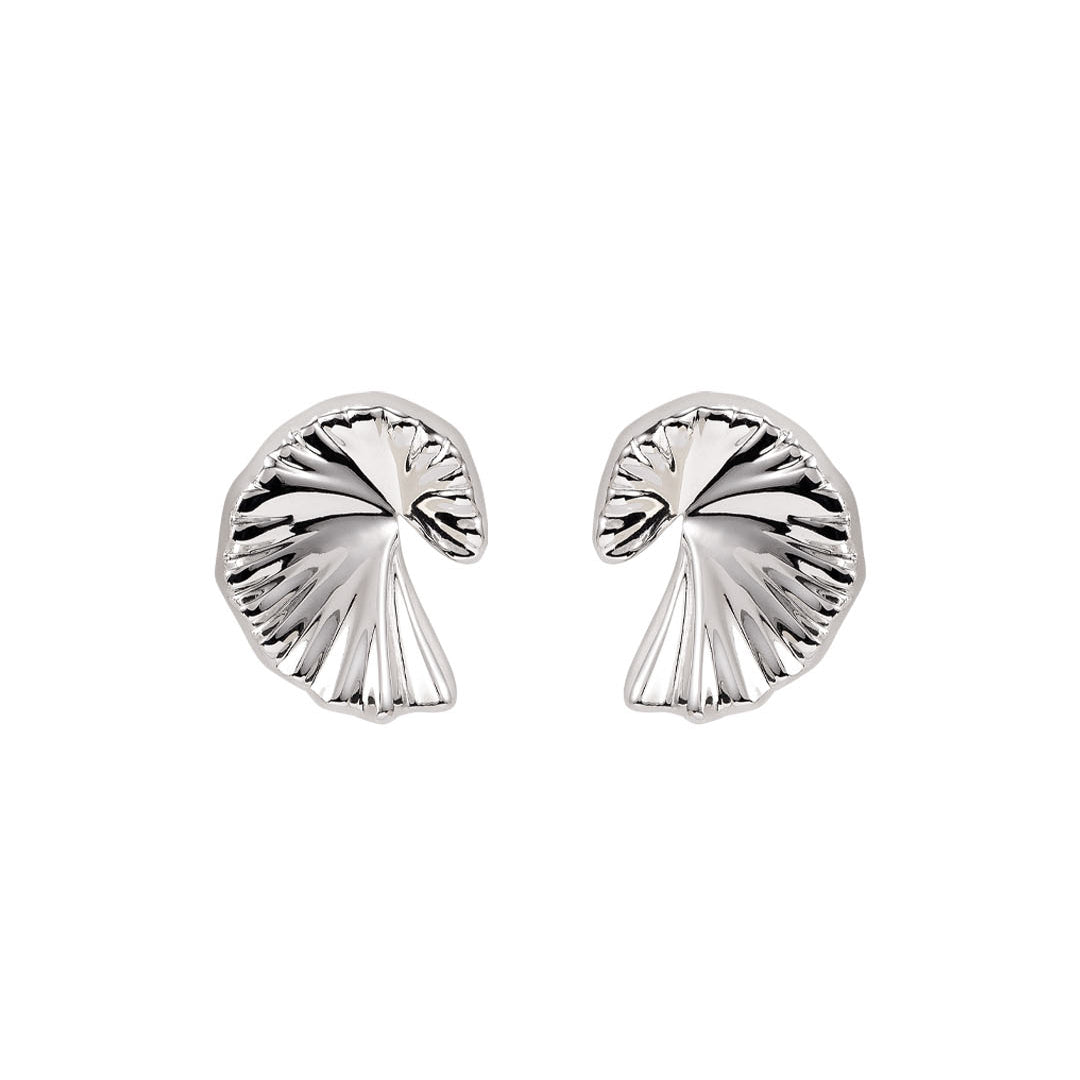 Mini Shell Diving Earrings